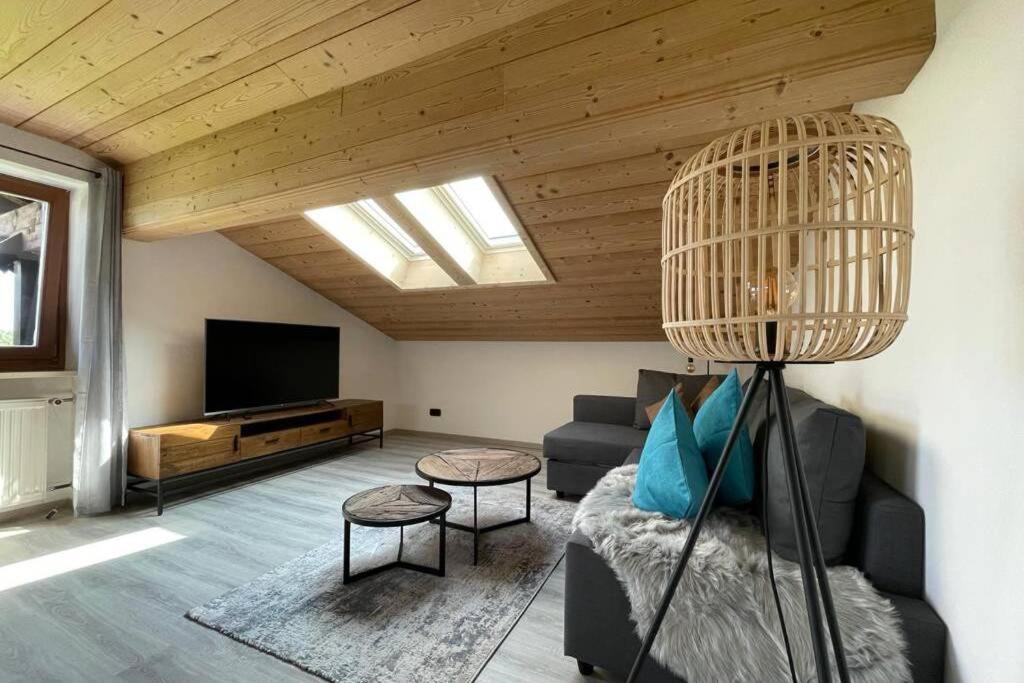 Gemuetliche Ferienwohnung Im Dg Am Tegernsee - Bergblick, Ruhe & Ganz Viel Platz Bad Wiessee Kültér fotó